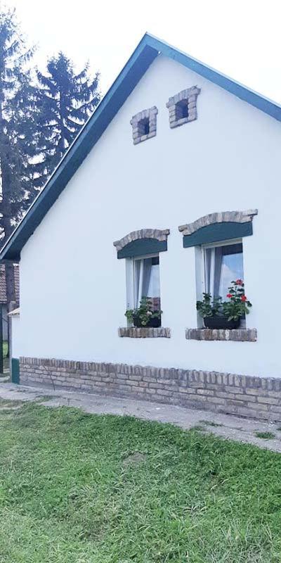 Hotel Eva House Pacir Esterno foto